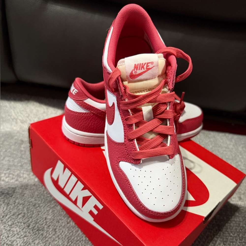 Nike Dunk Archeo Pink 2.5